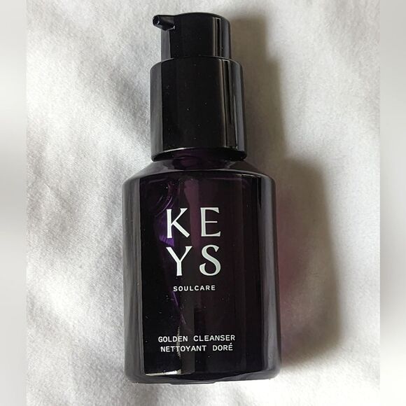 Keys Soulcare Duo: Golden Cleanser & Exfoliating Powder - Picture 2 of 5